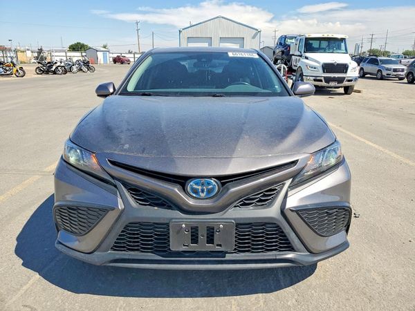 2021 TOYOTA CAMRY