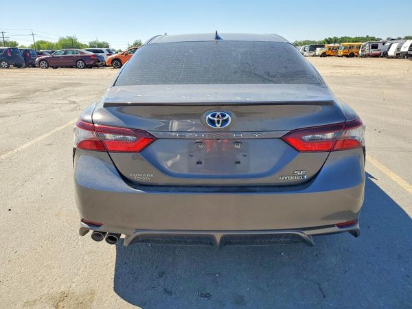 2021 TOYOTA CAMRY