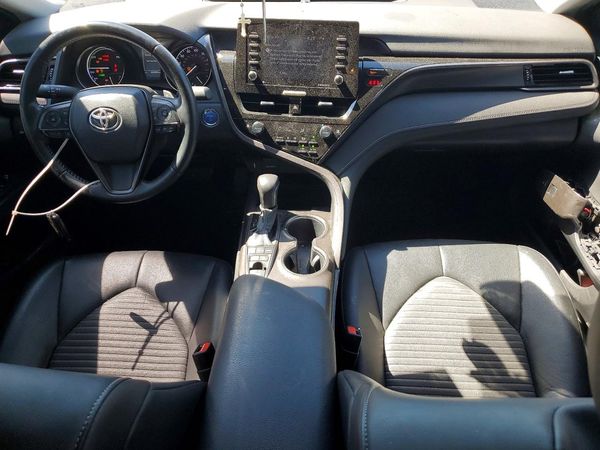 2021 TOYOTA CAMRY