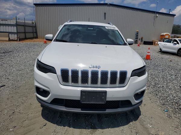 2019 JEEP CHEROKEE LATITUDE 4X4