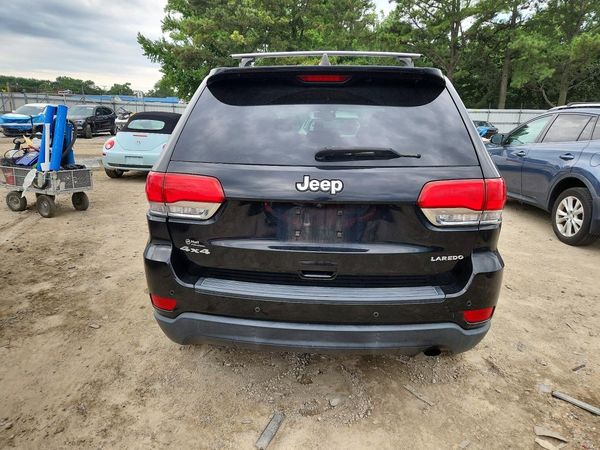 2018 JEEP GRAND CHEROKEE LAREDO 4X4