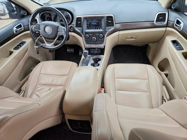 2018 JEEP GRAND CHEROKEE LAREDO 4X4
