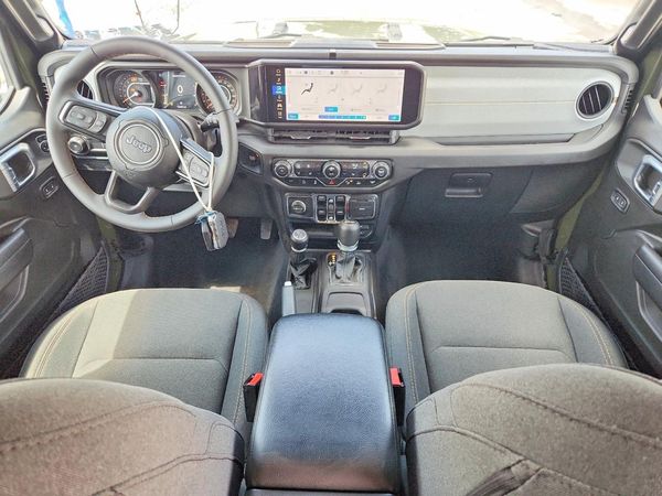 2024 JEEP WRANGLER