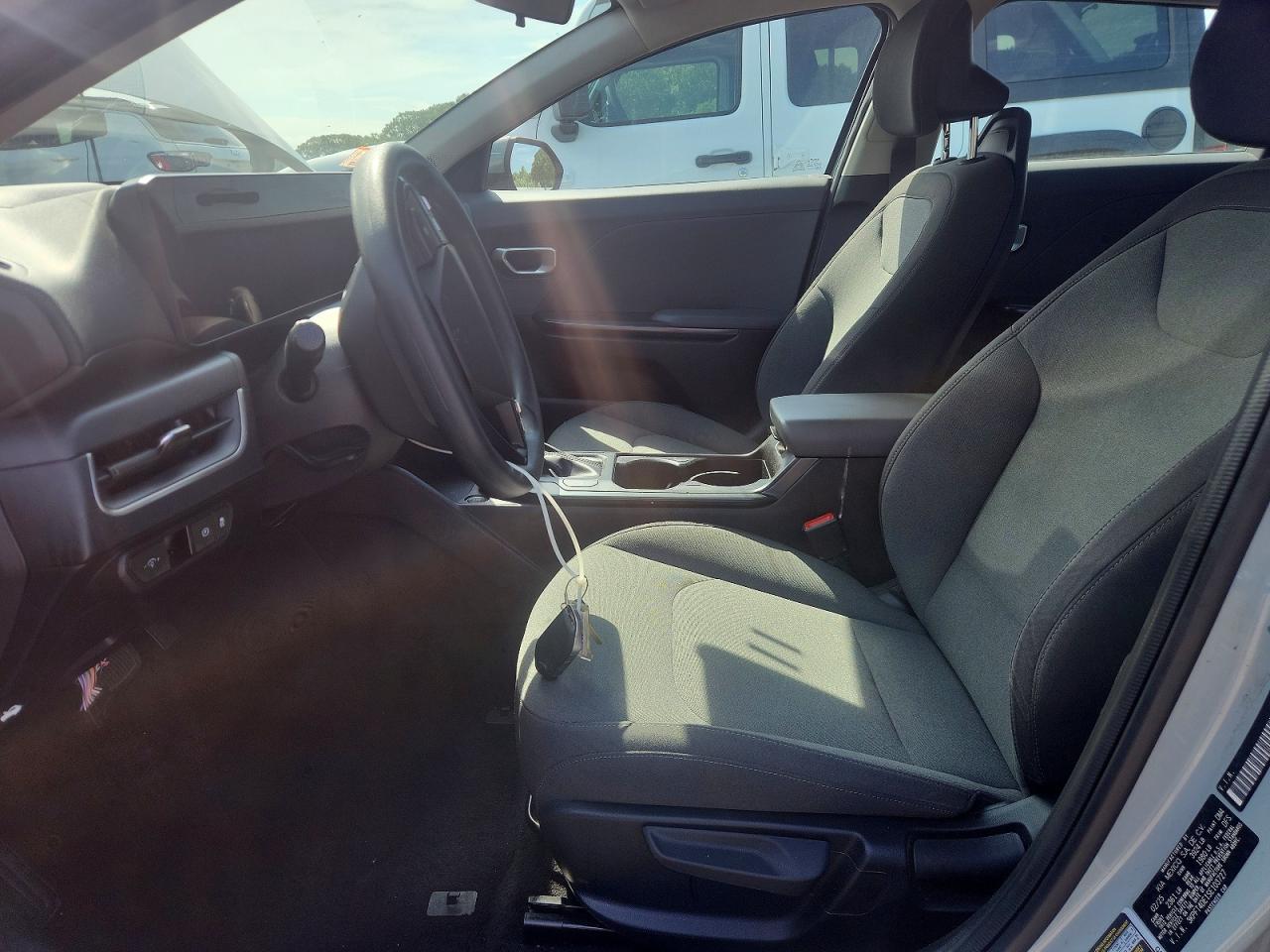 2025 KIA K4 LX, LXS