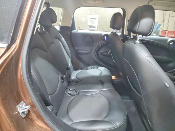 2013 MINI COOPER