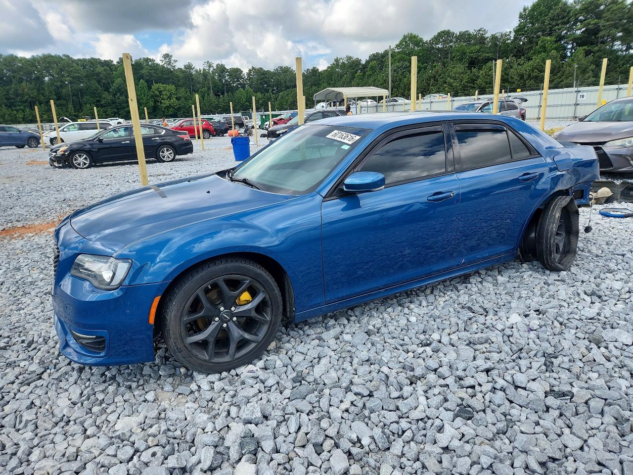 2023 CHRYSLER 300 Touring L — Front 3/4