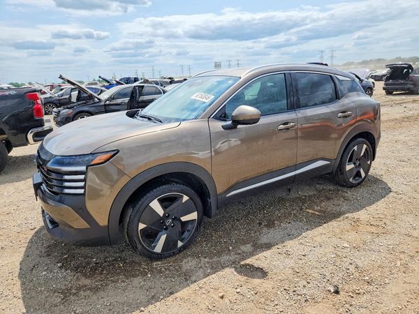 2025 NISSAN KICKS SR