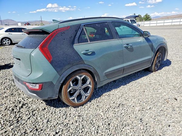 2023 KIA NIRO SX