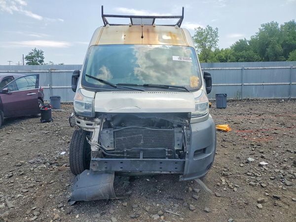 2014 RAM PROMAR2500