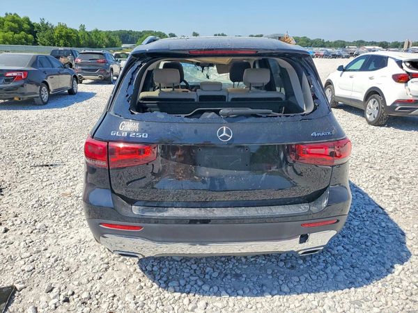 2022 MERCEDES-BENZ GLB GLB250 / GLB250 4MATIC