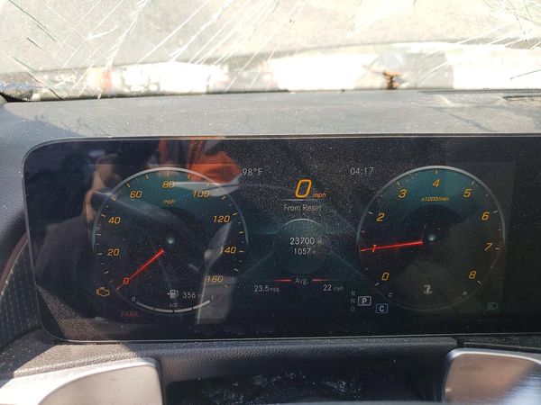 2022 MERCEDES-BENZ GLB GLB250 / GLB250 4MATIC