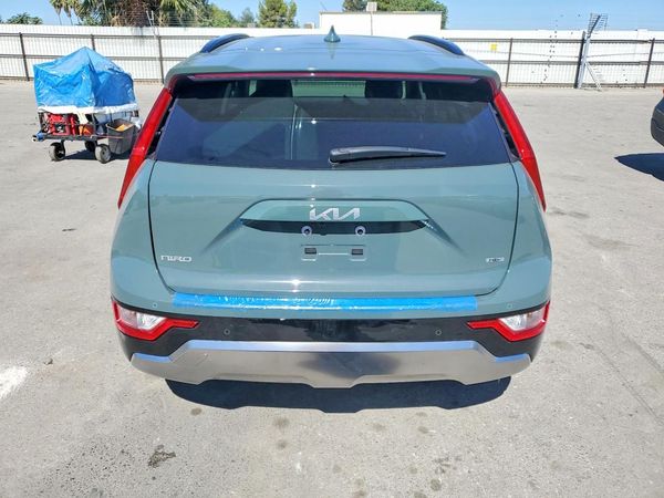 2025 KIA NIRO
