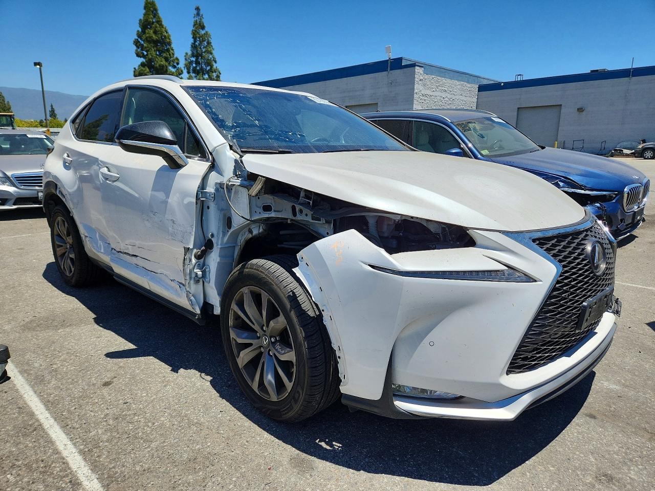 2015 LEXUS NX 200t Luxury