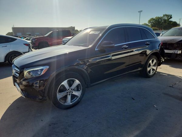 2017 MERCEDES-BENZ C-CLASS GLC300
