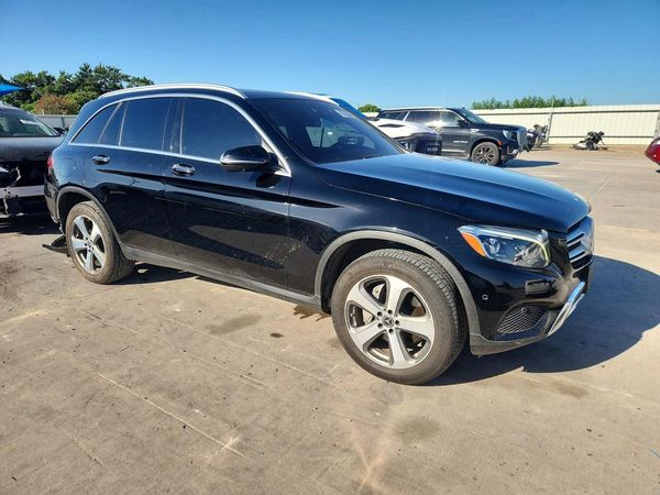2017 MERCEDES-BENZ C-CLASS GLC300