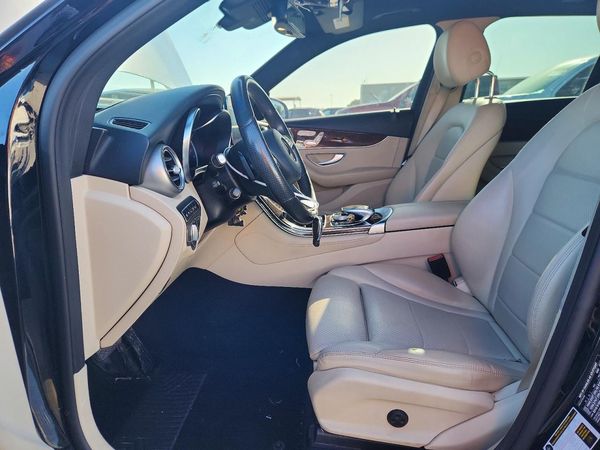 2017 MERCEDES-BENZ C-CLASS GLC300