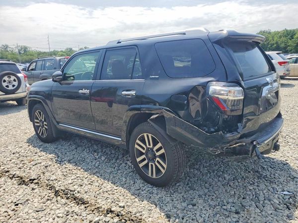 2022 TOYOTA 4RUNNER Limited