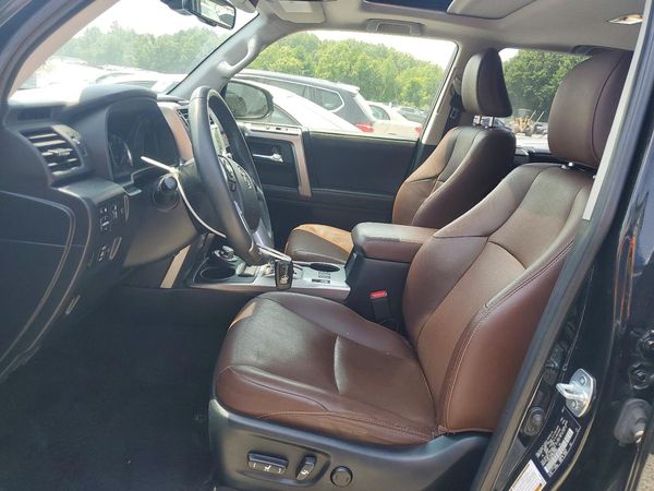 2022 TOYOTA 4RUNNER Limited