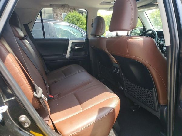 2022 TOYOTA 4RUNNER Limited