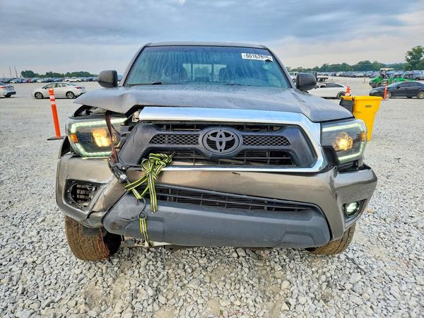 2013 TOYOTA TACOMA Delux