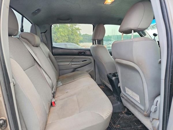 2013 TOYOTA TACOMA Delux