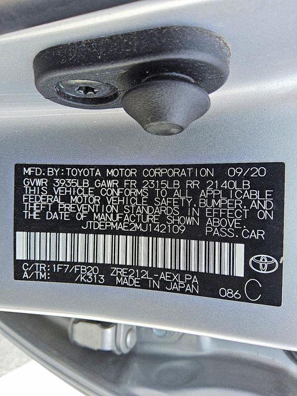 2021 TOYOTA COROLLA LE