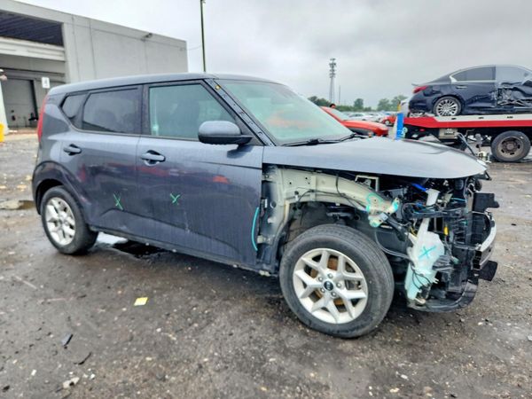 2021 KIA SOUL LX, S, X-Line