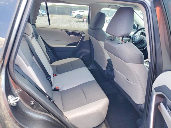 2021 TOYOTA RAV4 XLE — PSRS