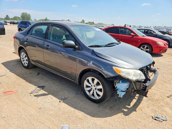2013 TOYOTA COROLLA