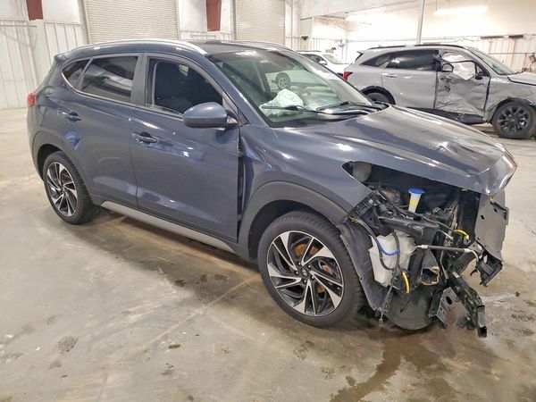 2020 HYUNDAI TUCSON