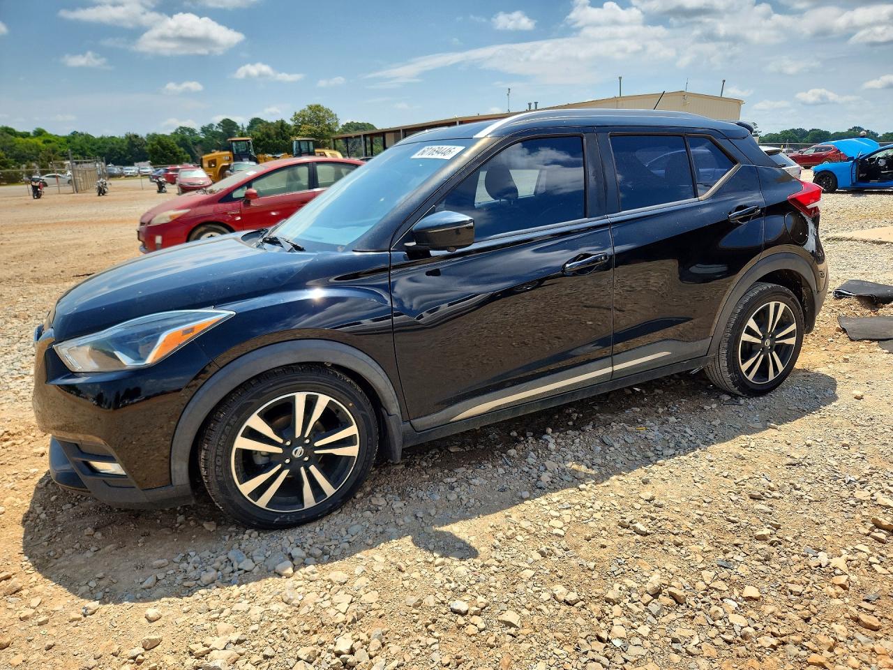 2019 NISSAN KICKS