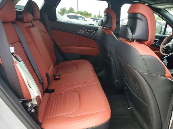 2026 KIA SPORTAGE