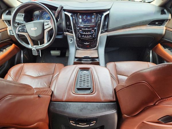 2016 CADILLAC ESCALADE