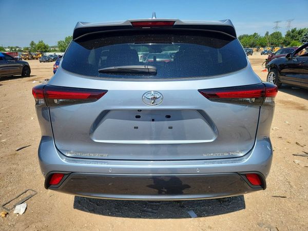 2024 TOYOTA HIGHLANDER