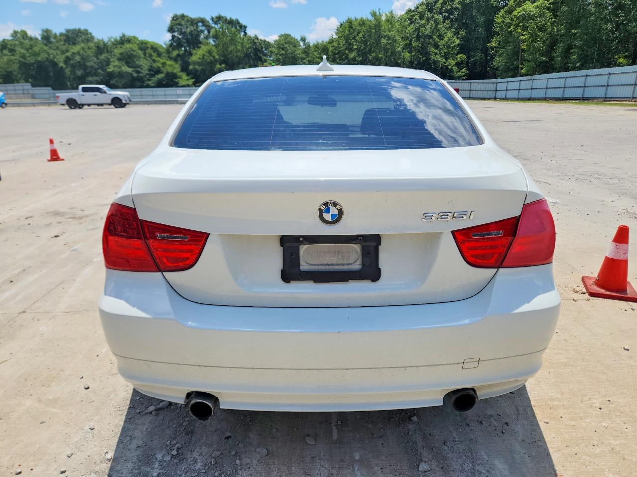 2011 BMW 335