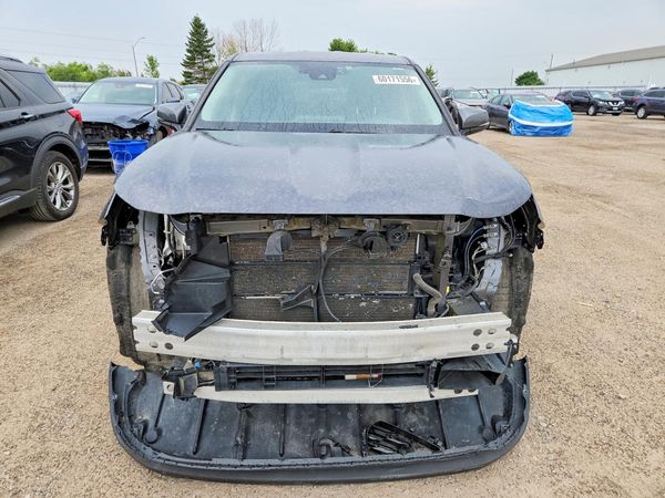 2020 TOYOTA HIGHLANDER LE