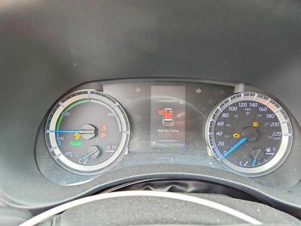 2020 TOYOTA HIGHLANDER LE