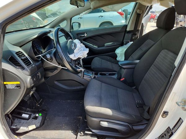 2017 KIA FORTE LX Popular, S