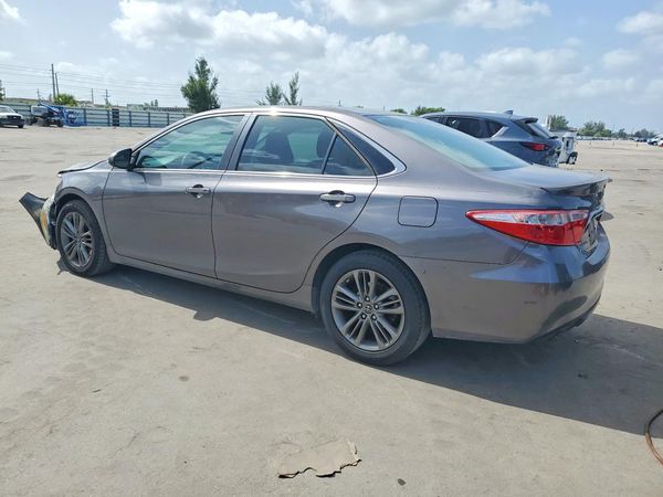 2015 TOYOTA CAMRY