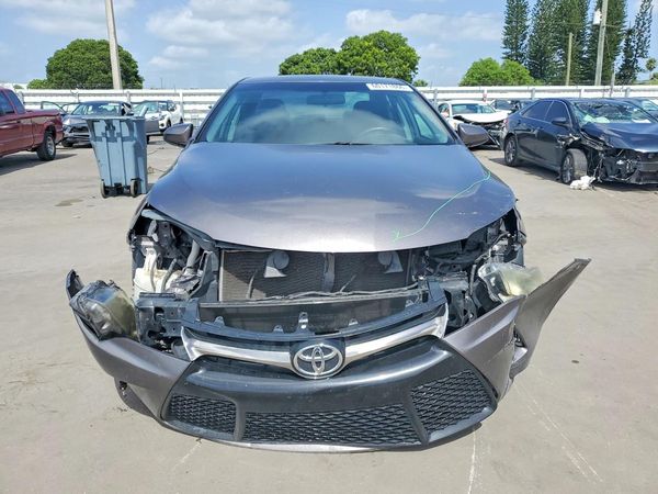 2015 TOYOTA CAMRY