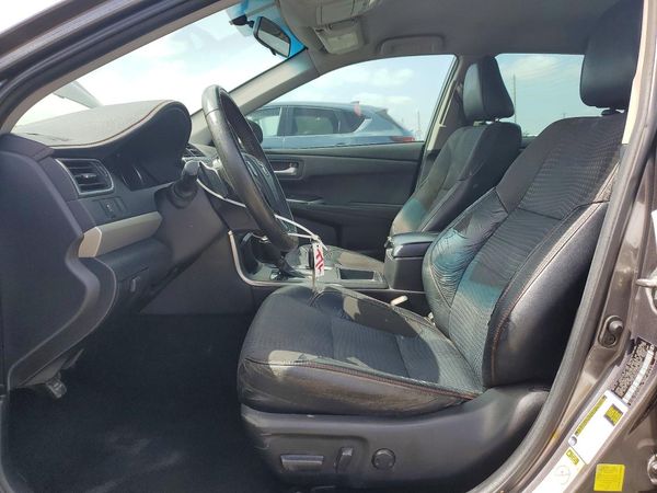 2015 TOYOTA CAMRY