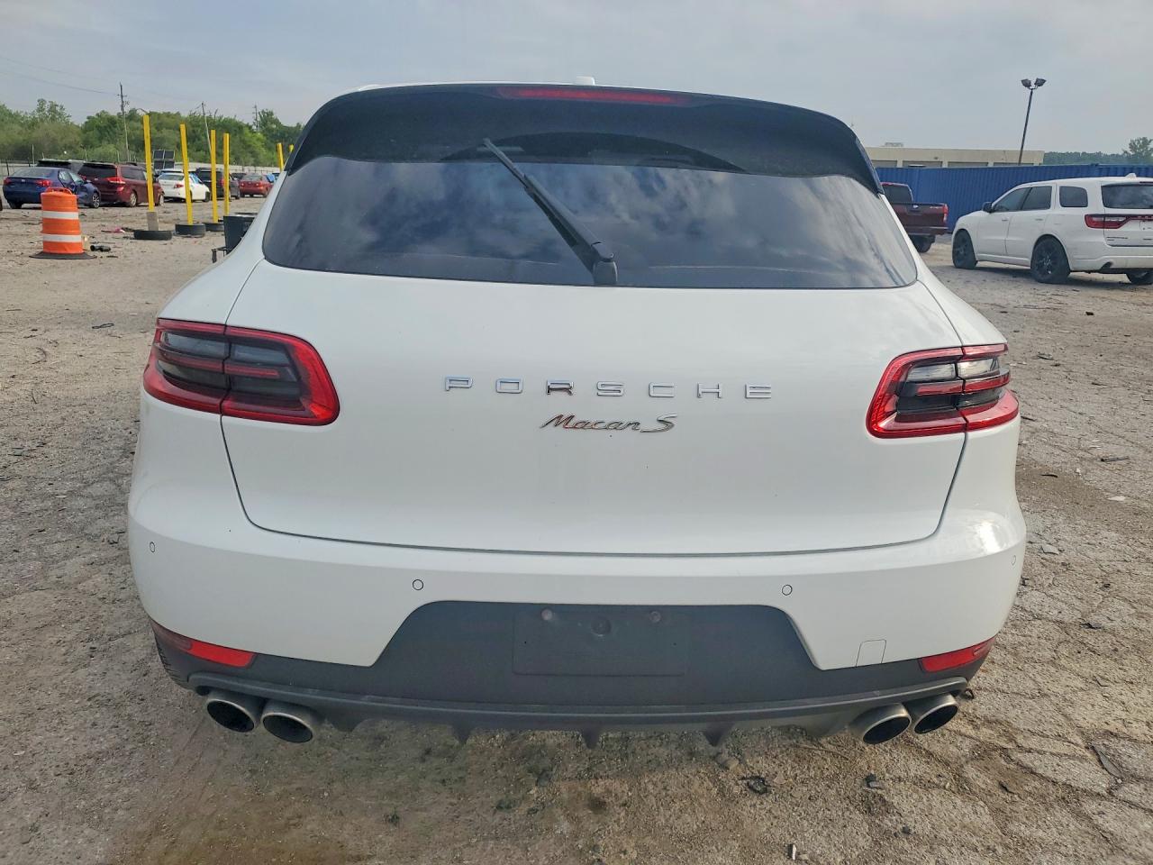 2018 PORSCHE MACAN Macan S