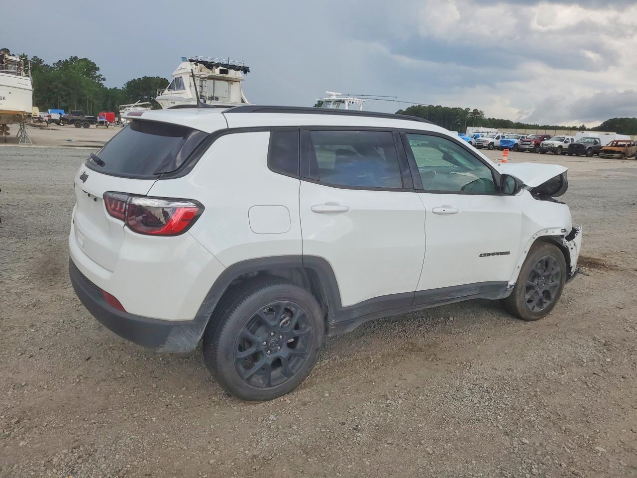 2025 JEEP COMPASS North, Latitude