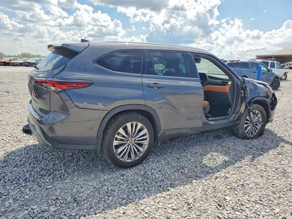 2024 TOYOTA HIGHLANDER