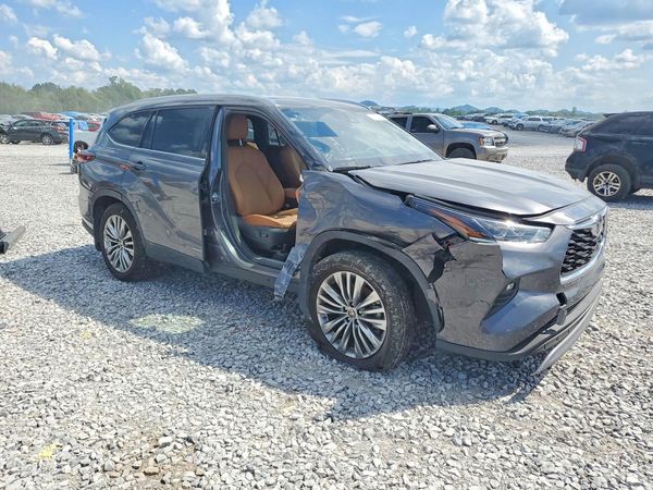2024 TOYOTA HIGHLANDER