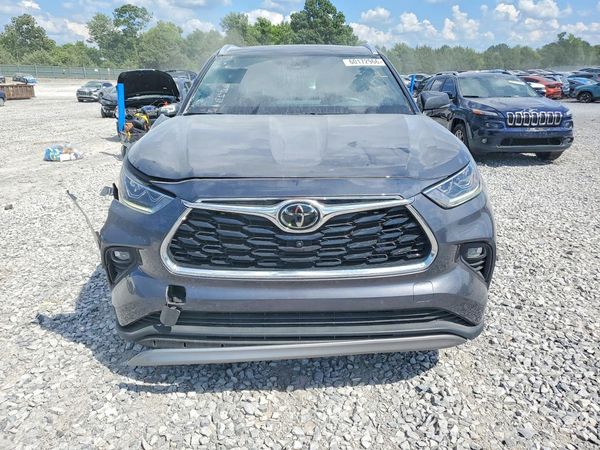 2024 TOYOTA HIGHLANDER