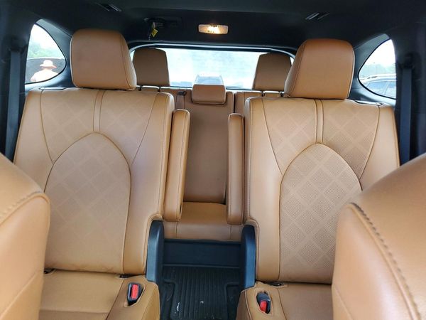 2024 TOYOTA HIGHLANDER