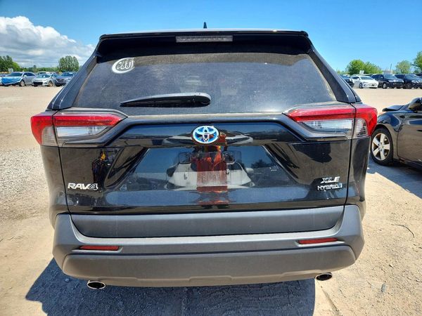 2022 TOYOTA RAV4