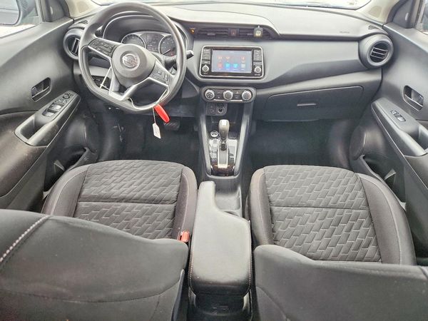 2021 NISSAN KICKS