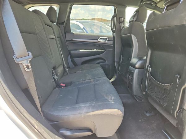 2018 JEEP GRAND CHEROKEE Laredo